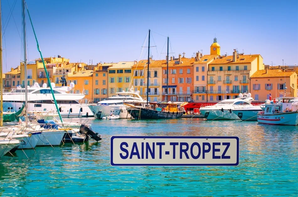 harbor-with-yachts-in-saint-tropez-france