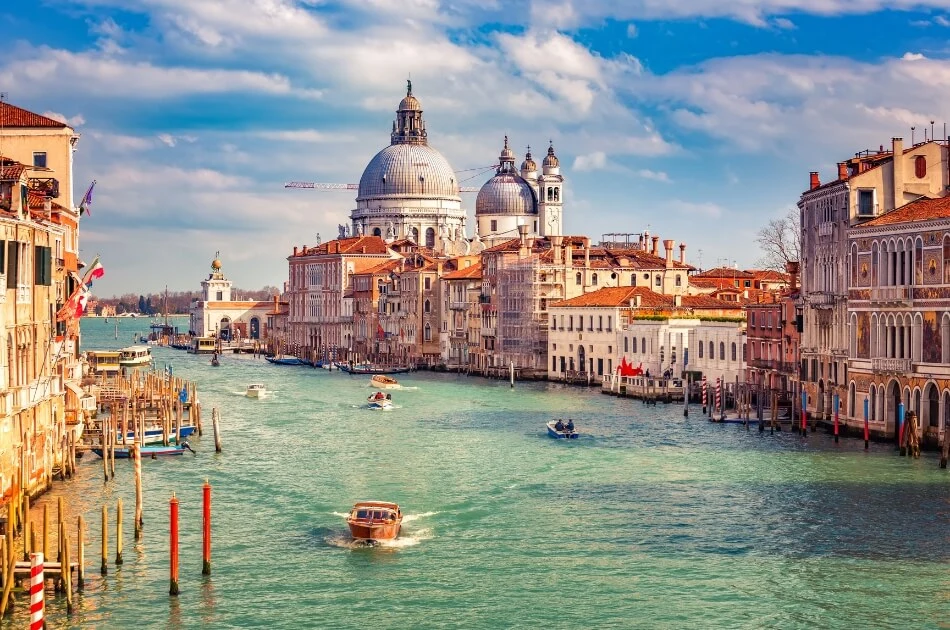 Beautiful view of city Venice things to do in Venice